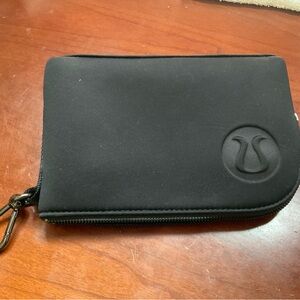 Lululemon neoprene off the mat pouch black bag new